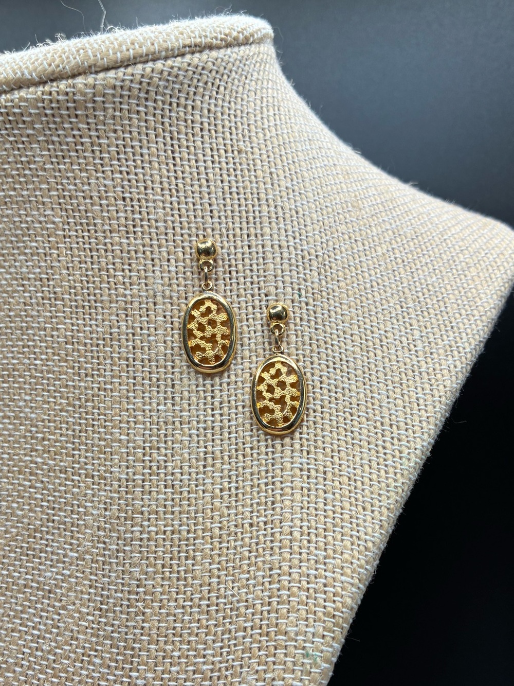 Vintage Gold Oval Filigree Drop Post Earrings - Women Jewelry